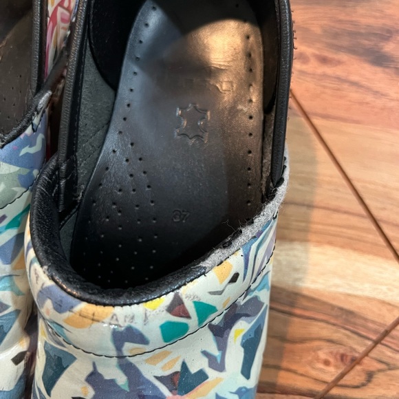 Dansko clogs - Picture 7 of 7